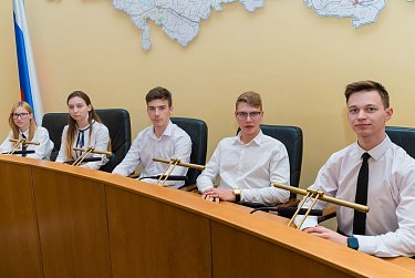 От теории к практике: студенты юрфака на страже закона